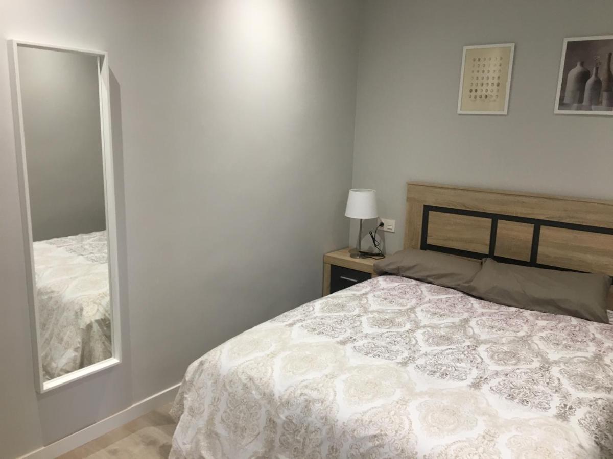 Apartamentos Gyc Viviendas Deluxe León Exteriör bild